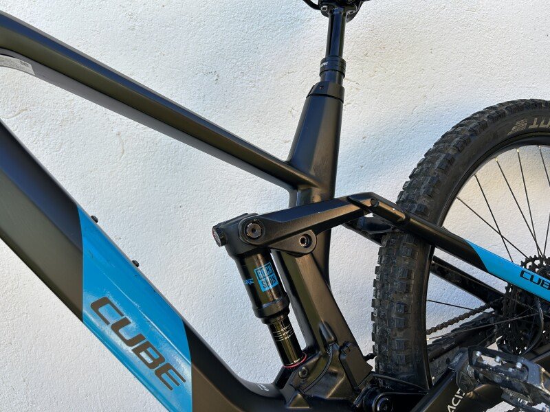 Cube 140 Carbon image