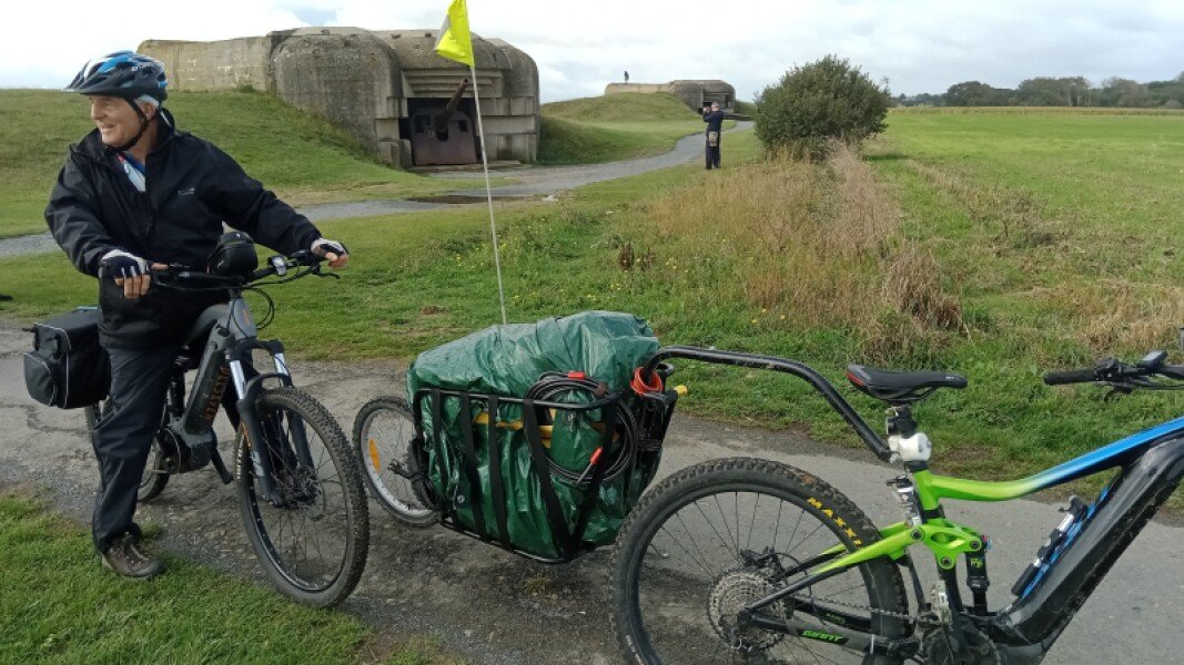 Loue remorque mono-roue. image