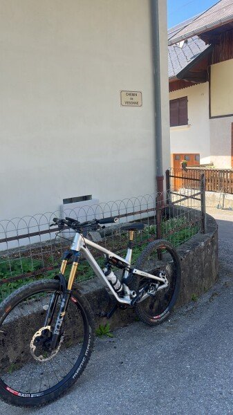 VTT haut de gamme - Commencal Meta TR Signature image