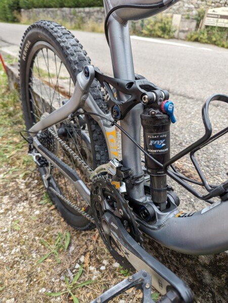 Location vélo Duingt / Annecy | VTT Giant image