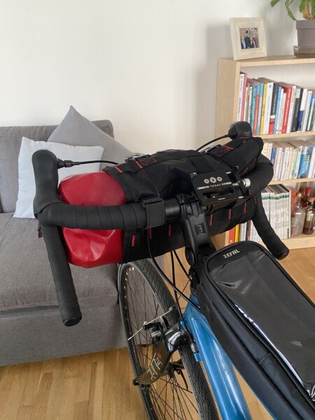 Location vélo Gravel Lapierre avec sacoches image
