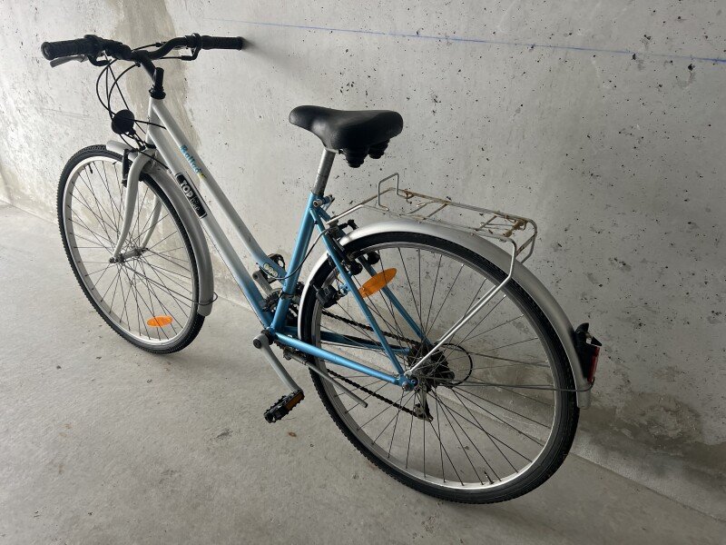 Vélo de ville image