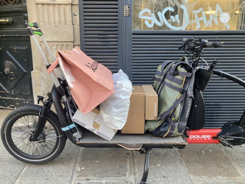 Location vélo cargo utilitaire Douze Cycles - Biporteur électrique image