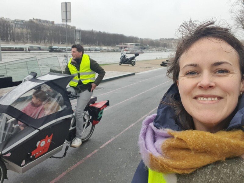 Location vélo cargo Paris URBAN ARROW moteur Bosch location biporteur idf image