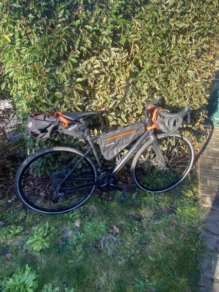 Locations sacoches selle, cadre et Guidon image