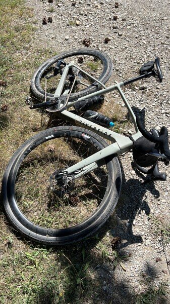 Gravel carbone image