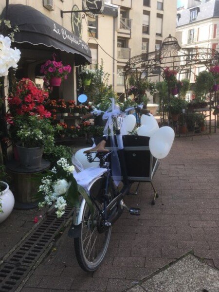 Vélo cargo mariage Wedding cargo bike image