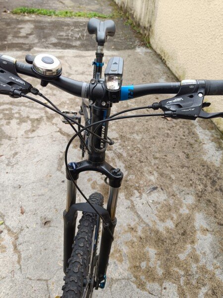 Véo à louer à la semaine avec antivol image