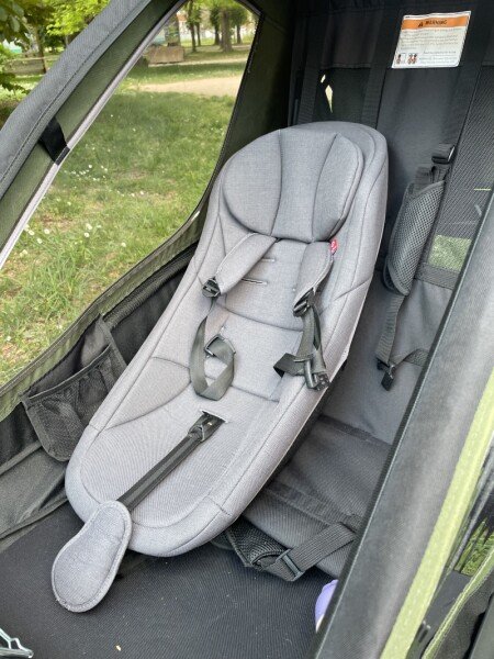 Remorque HAMAX IXPLORER + siège bébé image