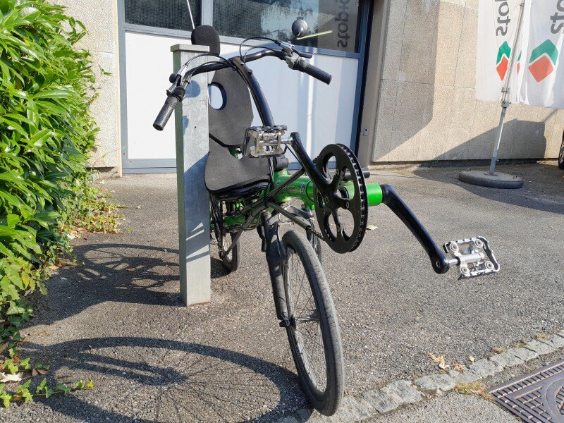 vélo couché pliable image