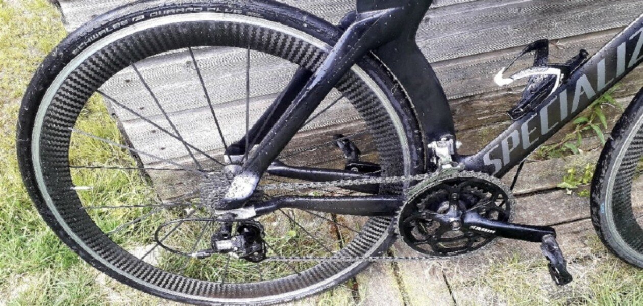 Vélo de triathlon en carbone (Specialized transition) image