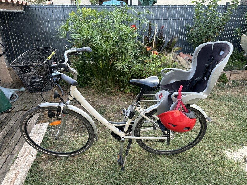 Vélo Gitane adulte avec ou sans siège enfant image