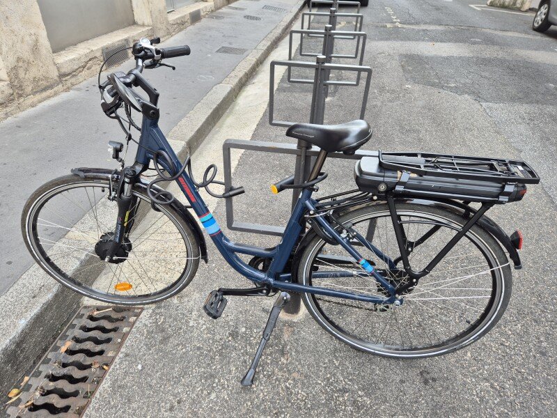 Vélo électrique image