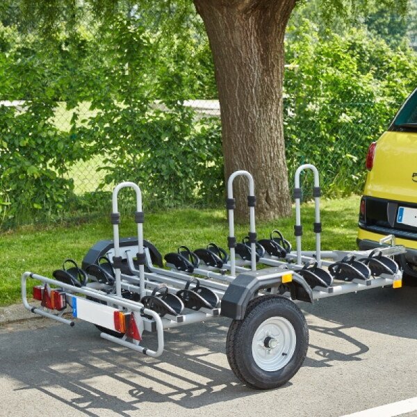 loue remorque porte-vélos pour 6 vélos et des bagages. image
