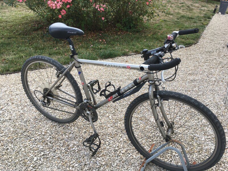 VTT homme et femme image