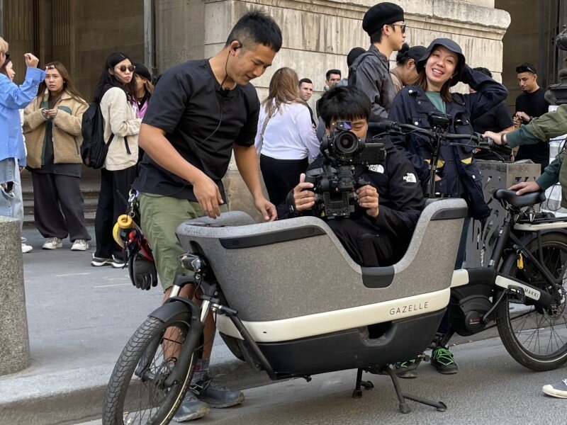 Tournage de film à vélo cargo