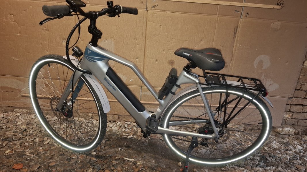 Location vélo électrique - 17kg image