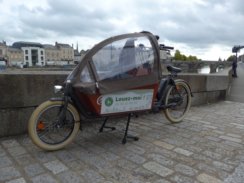 Biporteur Bakfiets confort électrique image