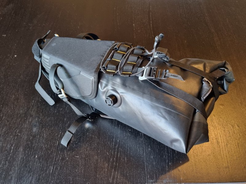 Sacoche de selle 15L à louer image