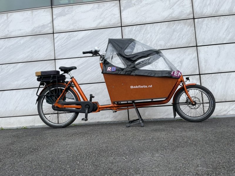 Promotion de location vélo cargo électrique BAKFIETS modèle classique image