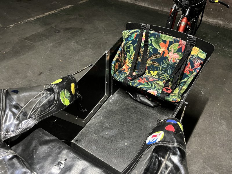 Promotion de location vélo cargo électrique BAKFIETS modèle classique image