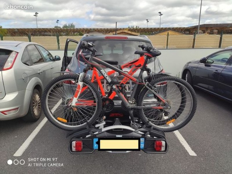 Support à vélos Thule pour trois vélos image