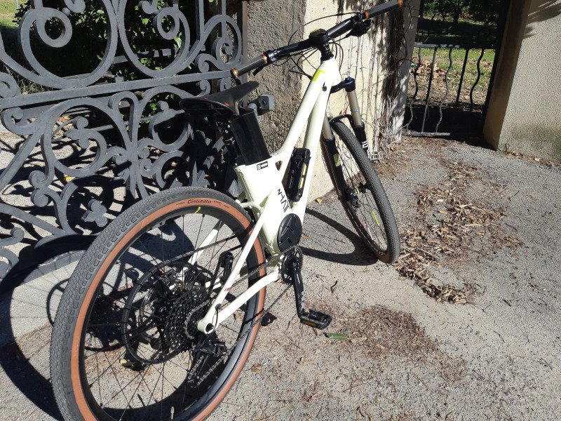 Vélo électrique à double entraînement image