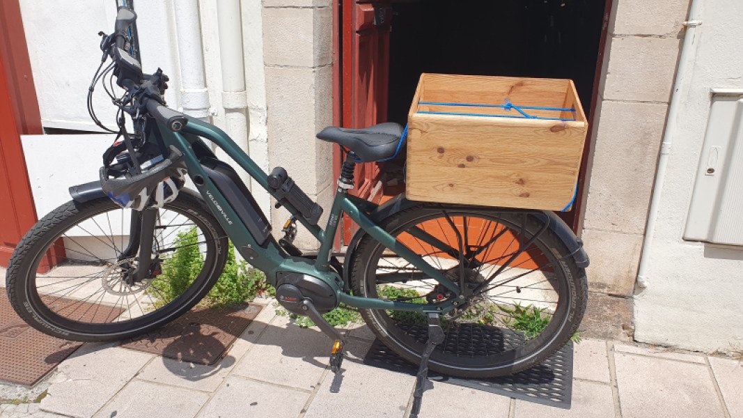 Bicyclette électrique urbaine image