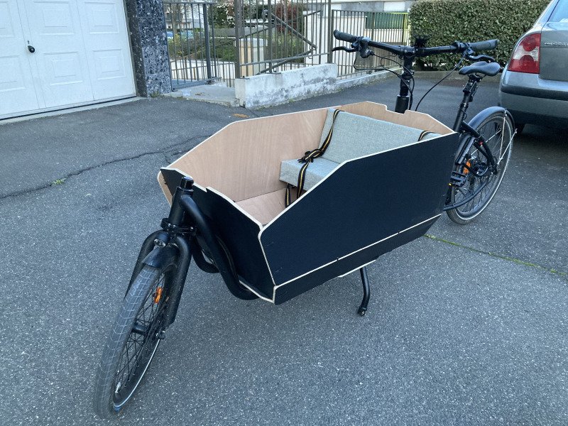 Vélo électrique pliable cargo image