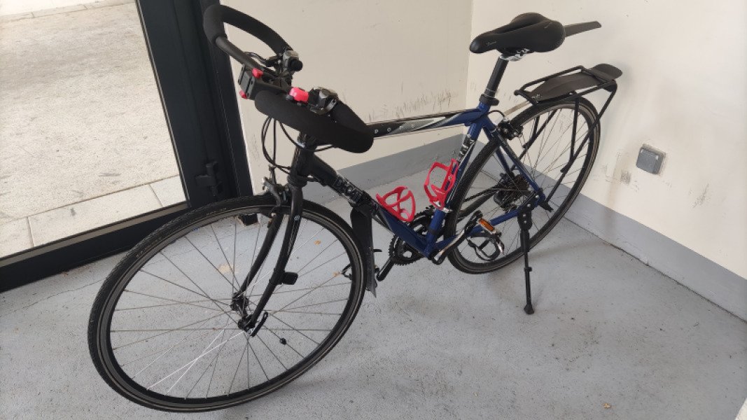 Vélo de cyclotourisme pour femme complet Decathlon image