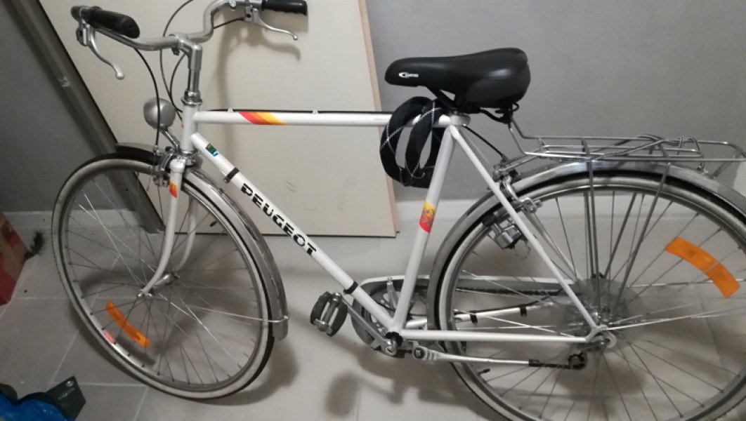 Vélo Peugeot à louer image