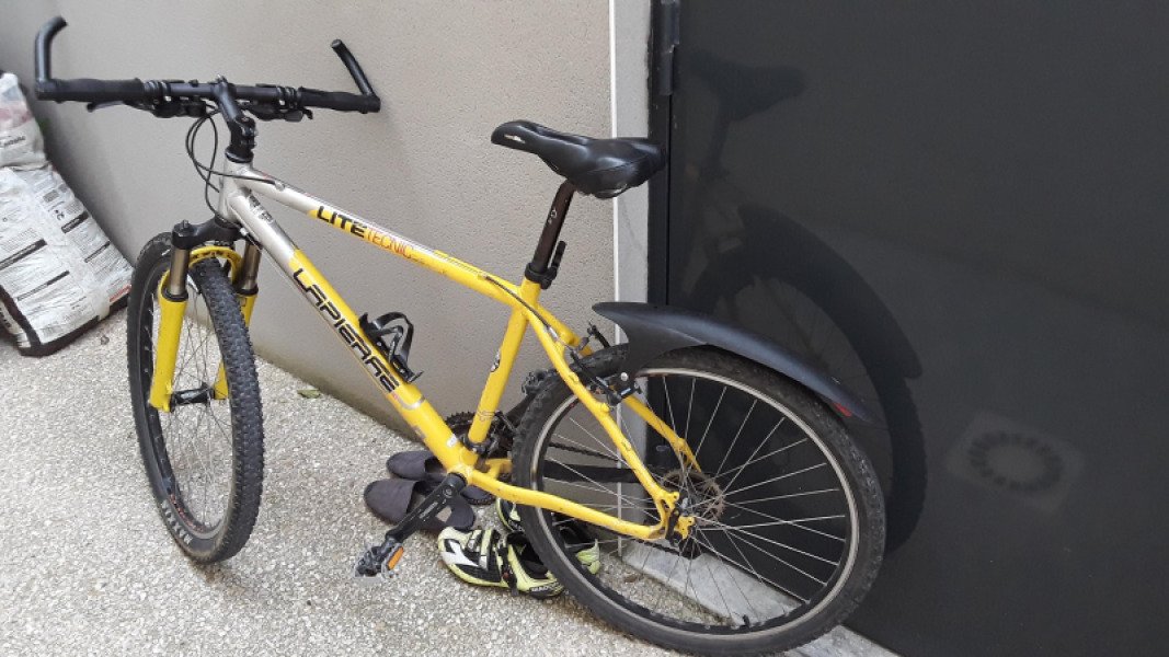 Lapierre 400 M Fahrrad zu vermieten image