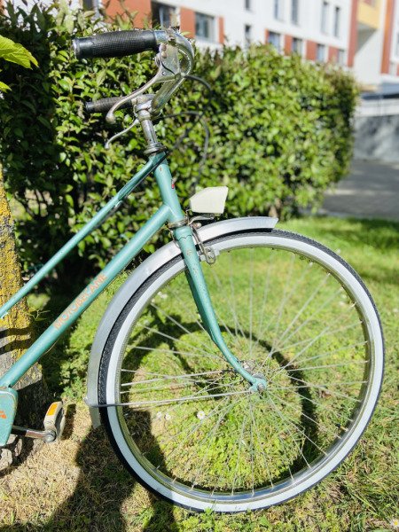 Louez un vélo rétro image