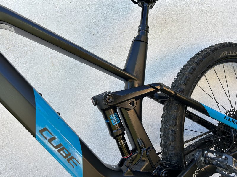 Cube 140 Carbone image