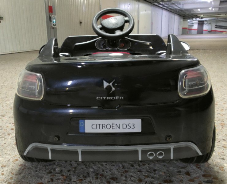 Vélo à pédales Citroën DS3 pour enfant de 3 à 5 ans Tarif pour une demi-journée (6€) image