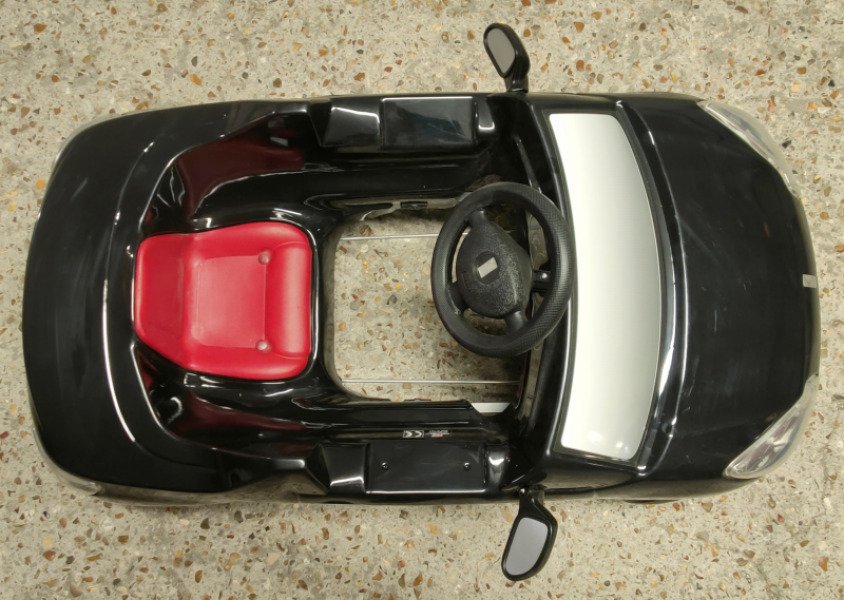 Vélo à pédales Citroën DS3 pour enfant de 3 à 5 ans Tarif pour une demi-journée (6€) image