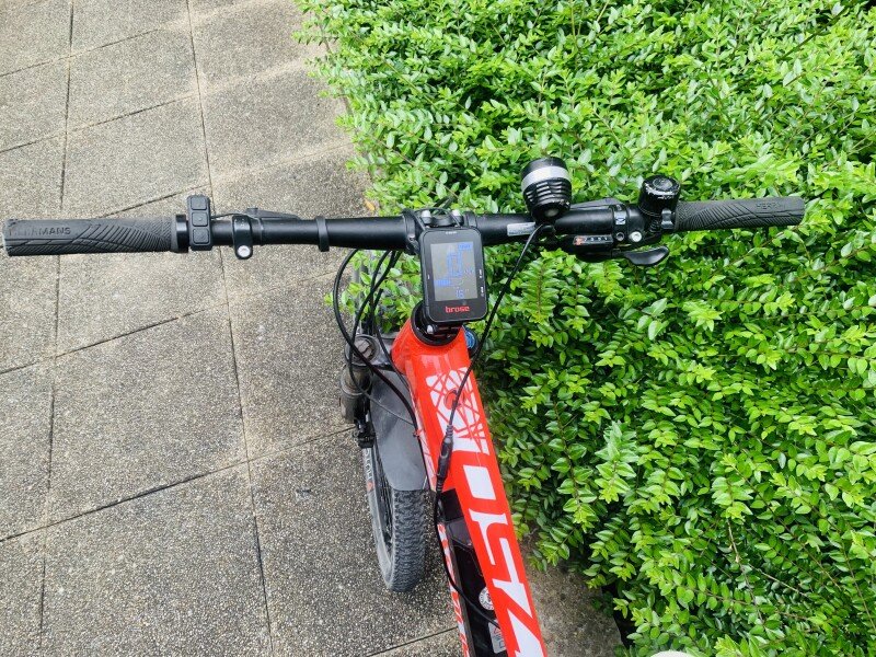 VTTAE Nakamura E Summit 750 (L) image