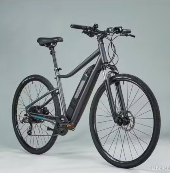 Vélo électrique tout chemin image