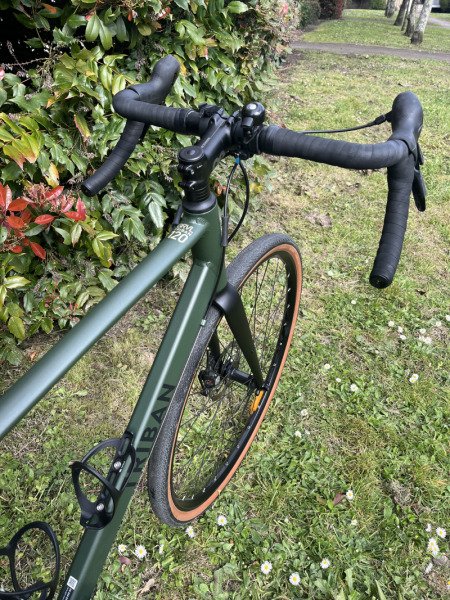 Gravelbike - Triban GRVL120 von Decathlon image