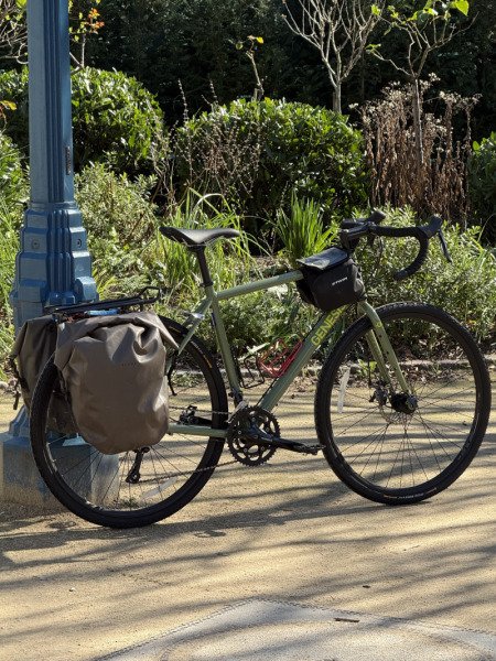 Location vélo BIKEPACKING M avec équipements inclus image