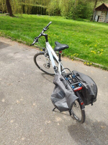 Loue vélo rando CUBE image