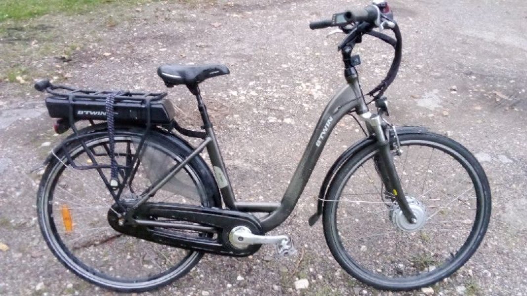 Vélo de ville BTWIN  900 image