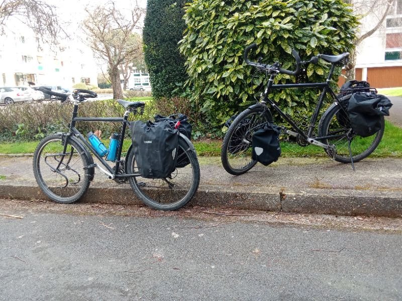 Vélo de voyage Surly Long Haul Trucker image