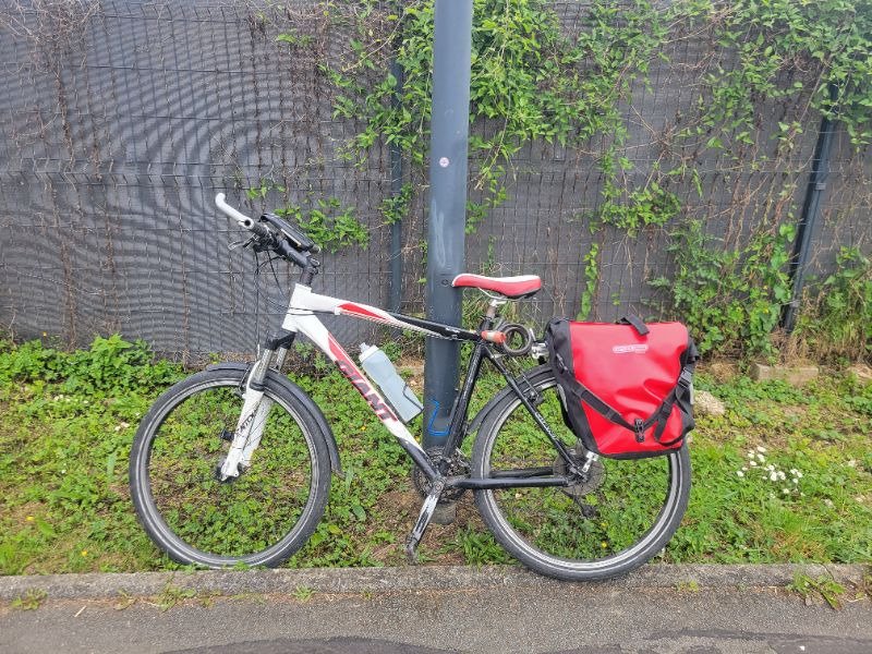 Vélo de ville Giant image