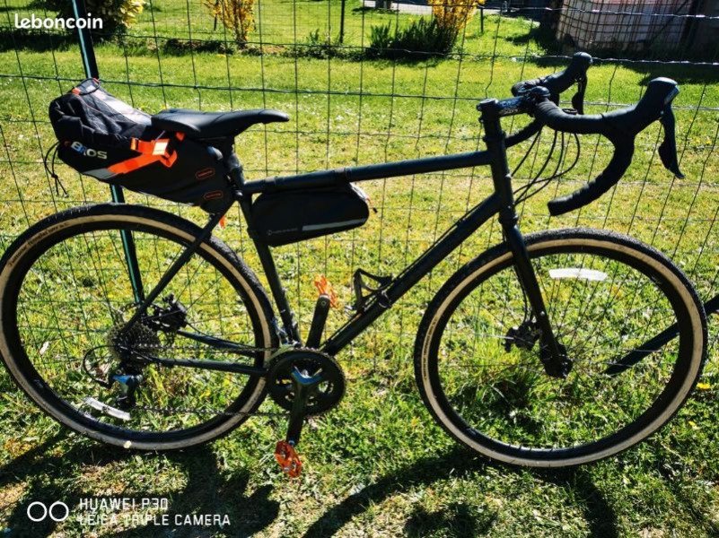 Vélo de voyage Genesis Croix de fer 20 image