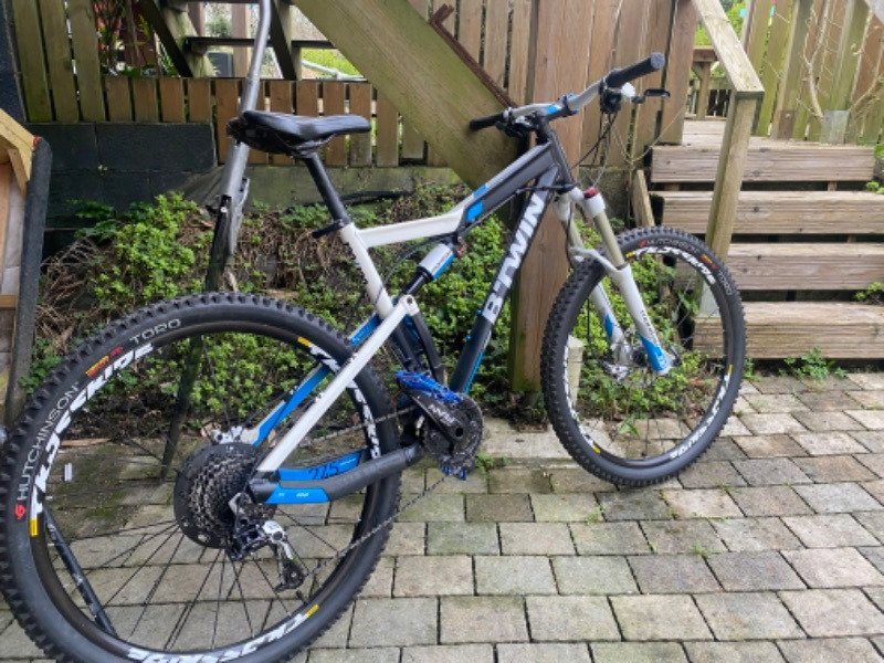 VTT Rockrider 740S image