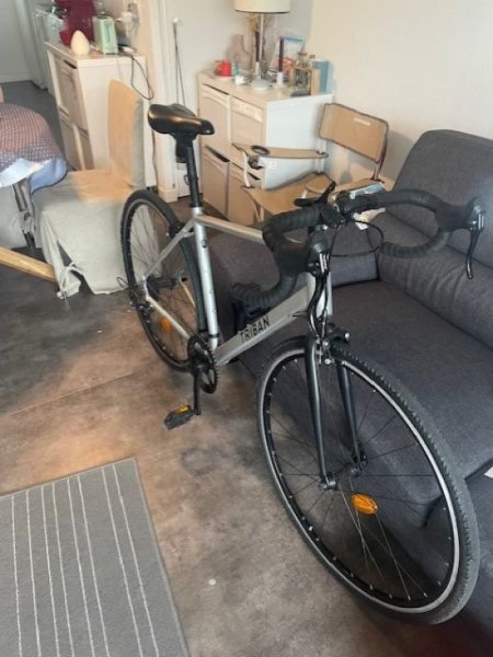 Vélo de route Triban CYCLOTOURISME RC100 GRIS image