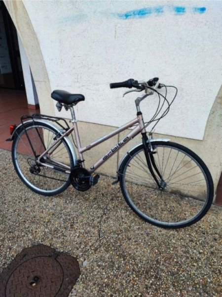 Vélo de ville image