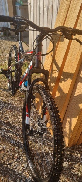 Location vélo VTT très bonne état image