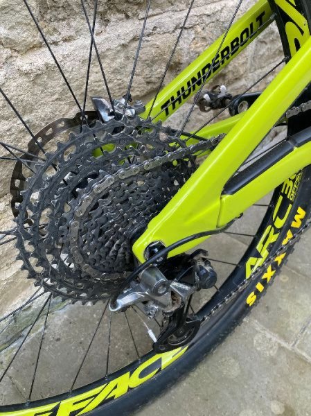 VTT Rocky-Mountain Thunderbold 90 BC édition image